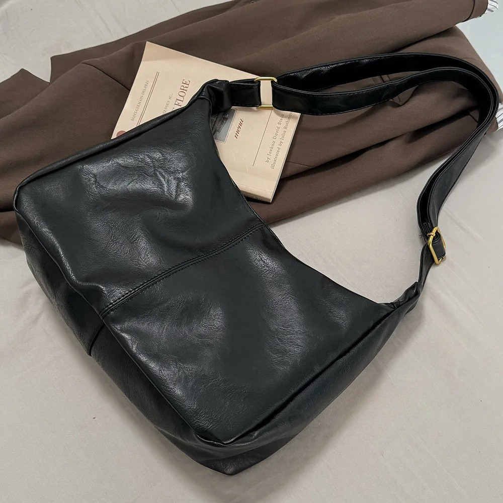 Ada™ | Bolso de hombro para uso diario