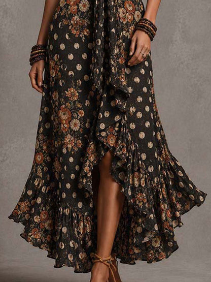 Vestido midi bohemio con estampado floral lunar y escote halter con recortes