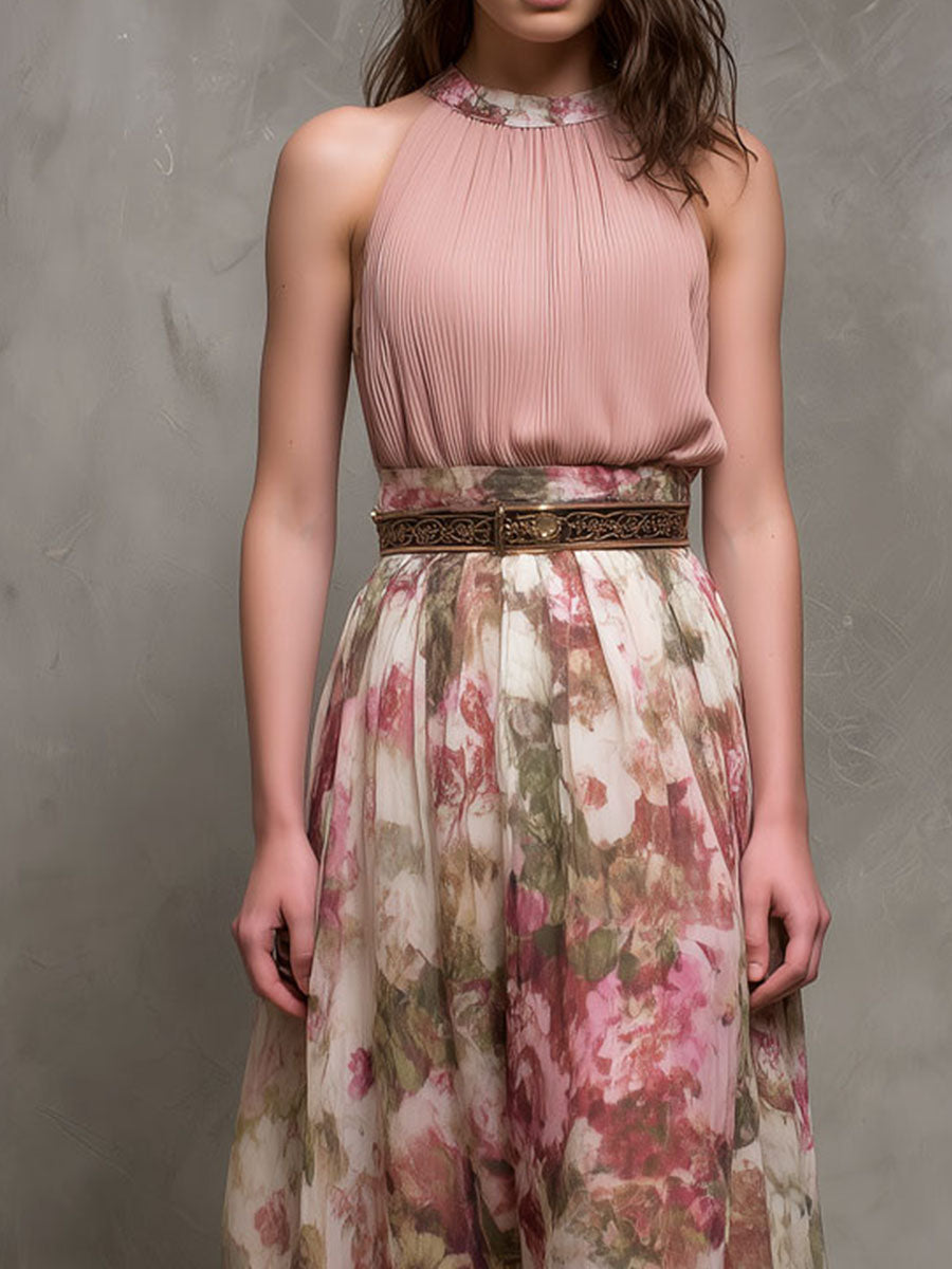 Vestido maxi halter elegante con pliegues, estampado floral en rosa empolvado