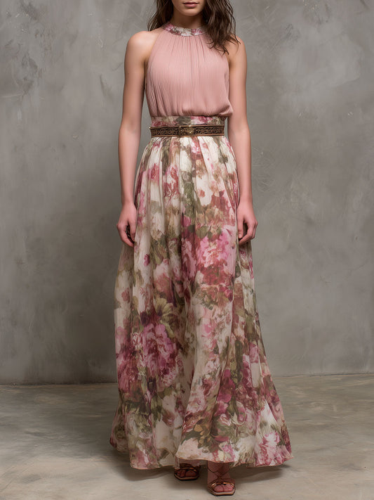 Vestido maxi halter elegante con pliegues, estampado floral en rosa empolvado