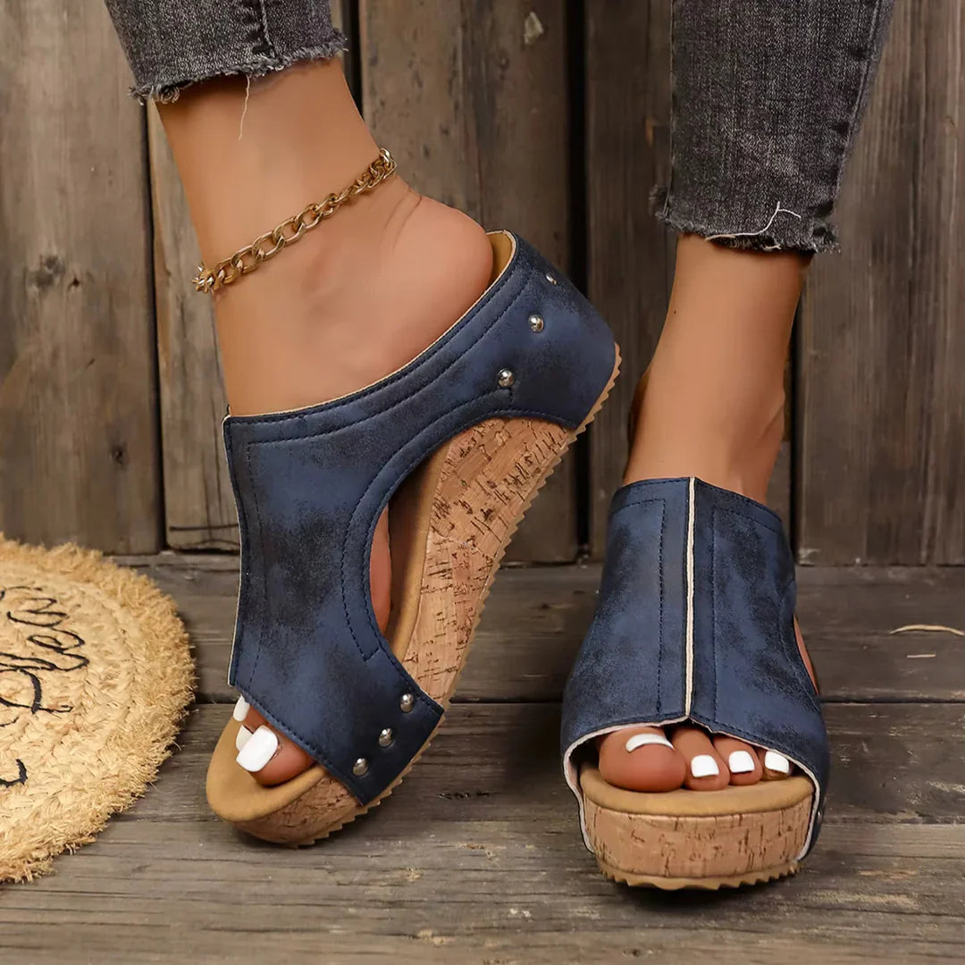 Lumi Stud Wedges (Original)