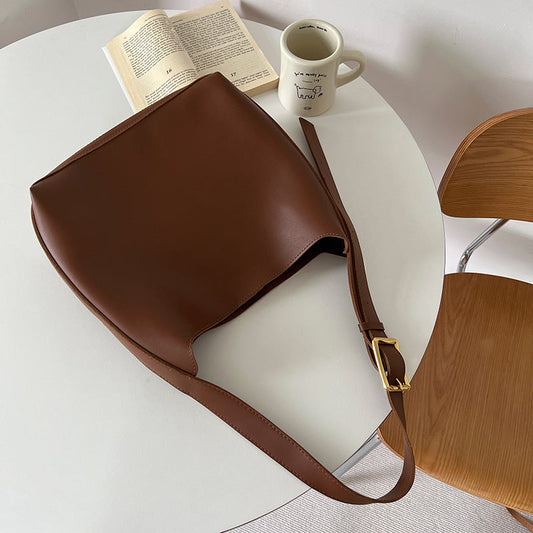 Kim Shoulder Bag