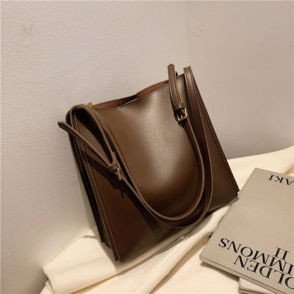 Jessica Shoulder Bag